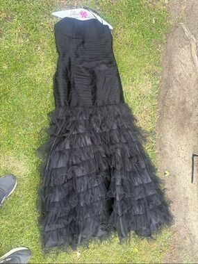 Black Strapless Ruffled Tulle mermaid Maxi Dress gown